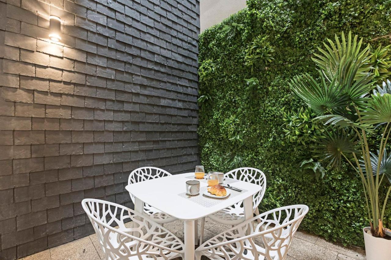 Loios 1Br Flat Downtown By Lovelystay Porto Exterior foto