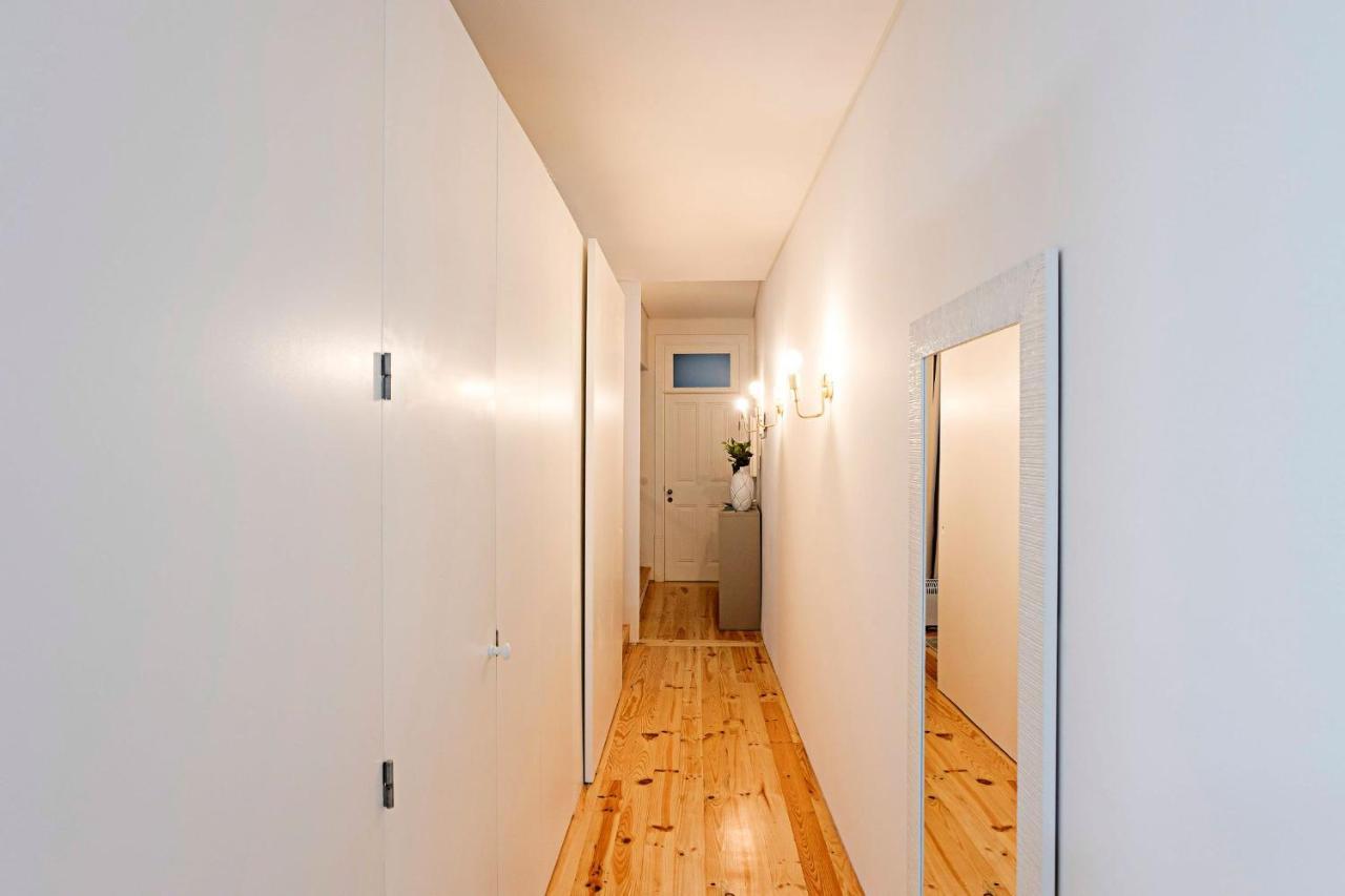 Loios 1Br Flat Downtown By Lovelystay Porto Exterior foto
